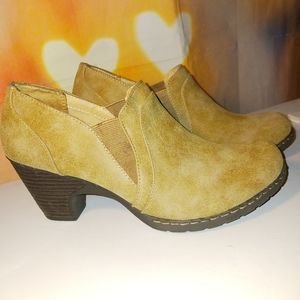 CROFT & BARROW Ortholite Slip On Clog Heels, Women's Size 8.5, Great Condition